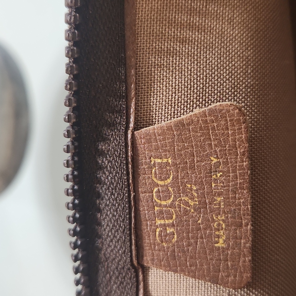 Gucci Plus Pouch - Picture 7 of 10